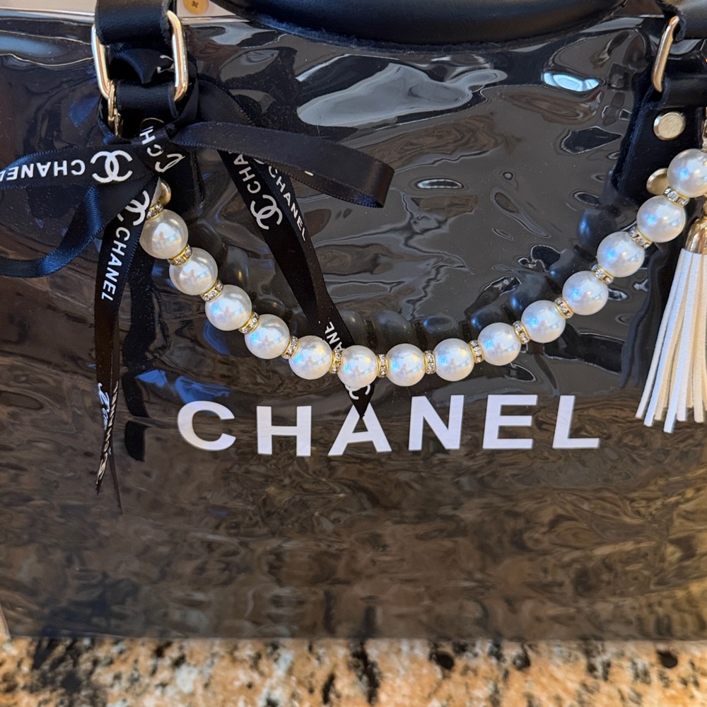 Handmade PVC Glossy Black Tote with Pearl Detail!! - Picture 2 of 9